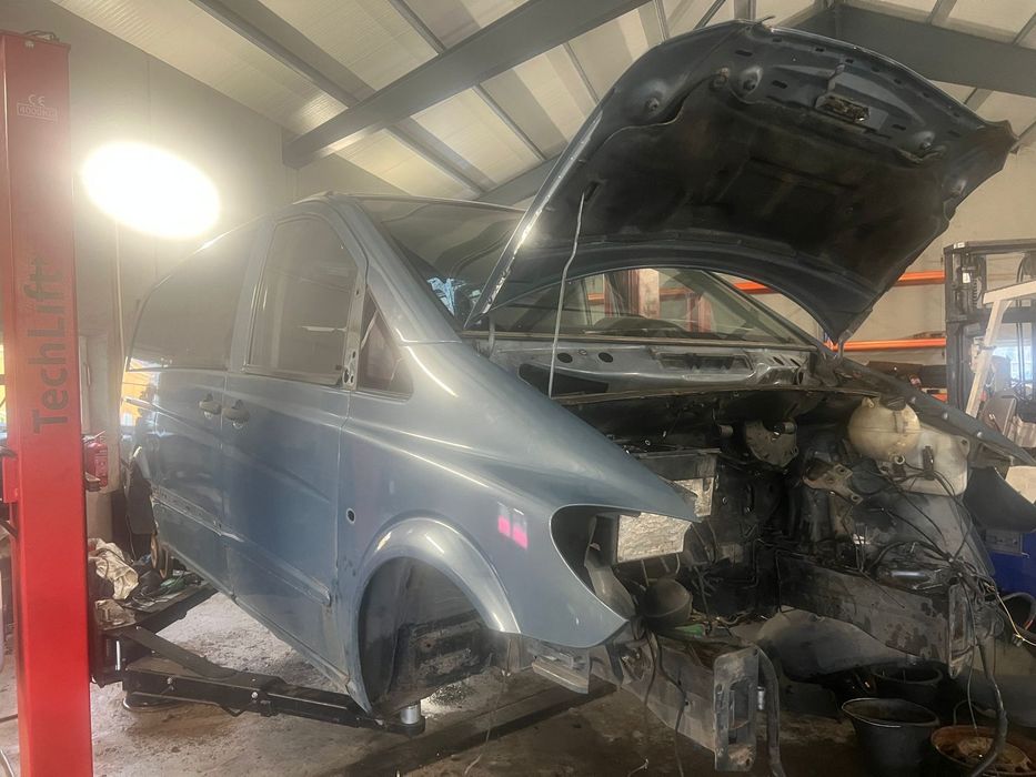 Двигун мотор двигатель віто 639 om611 Mercedes Vito r6110111301