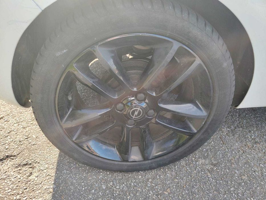 Opel Corsa Black Edition