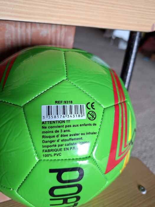 Bola de futebol nova