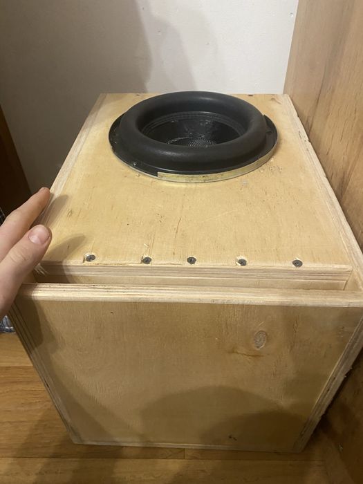 Сабуфер 8 дюймов