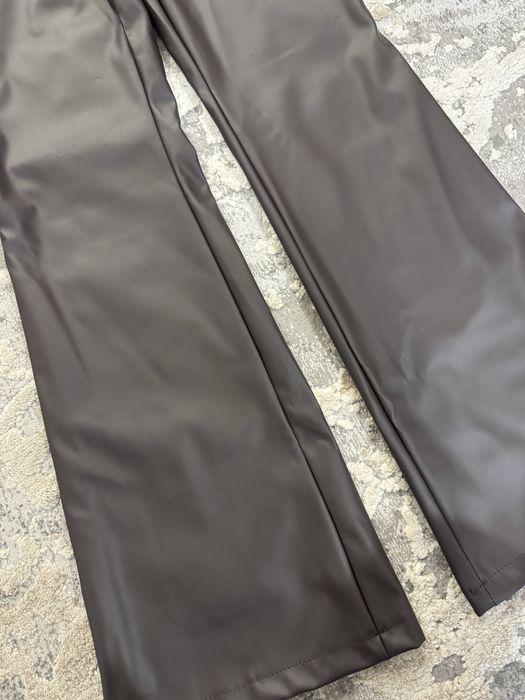 Жіночі шкіряні штани Avanti