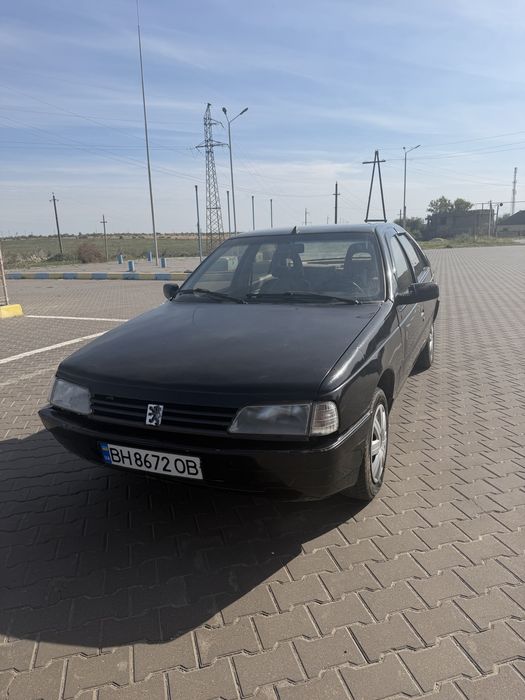 Peugeot 405