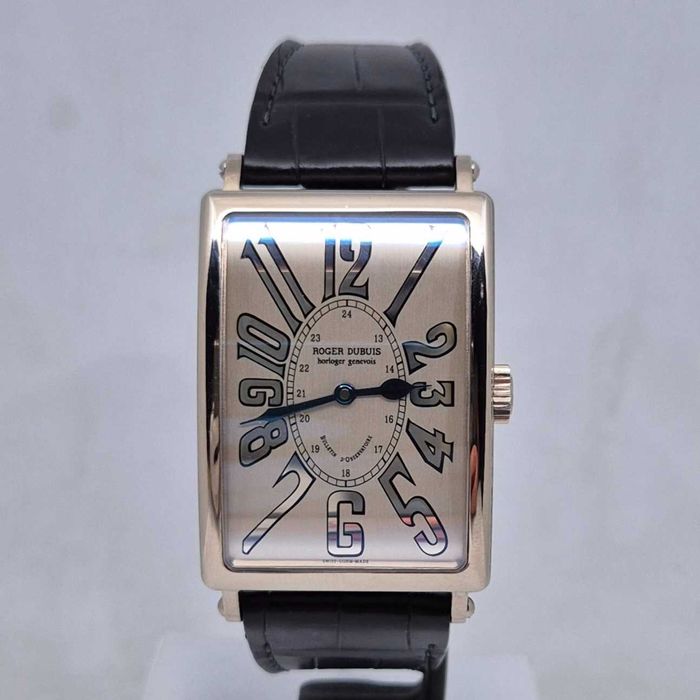 Roger Dubuis Much More M34570