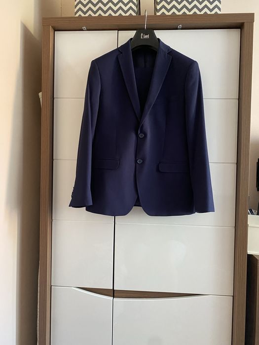 Elegancki garnitur 182/100/88