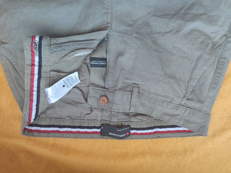 Чоловічі шорти джинсові,бренд Volcano