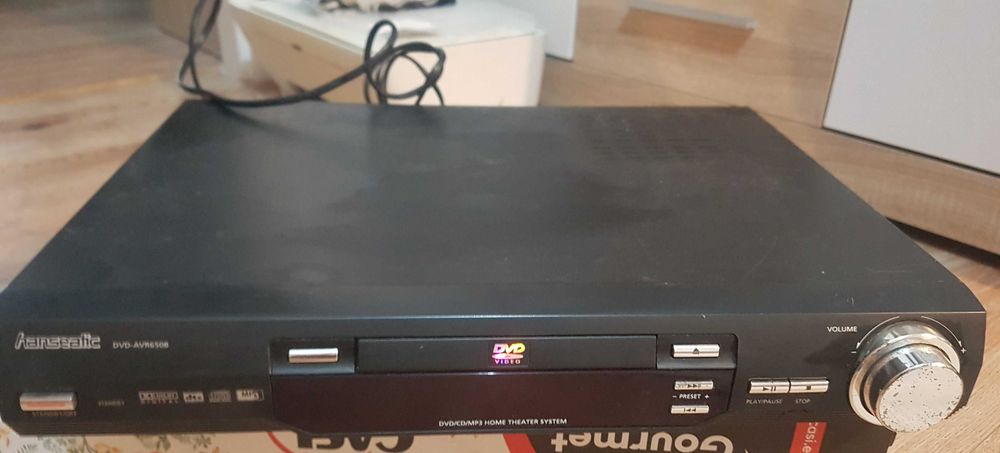 Magnetowid DVD sprzedam