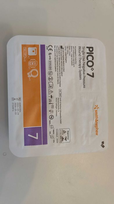 Smith+Nephew Pico 7