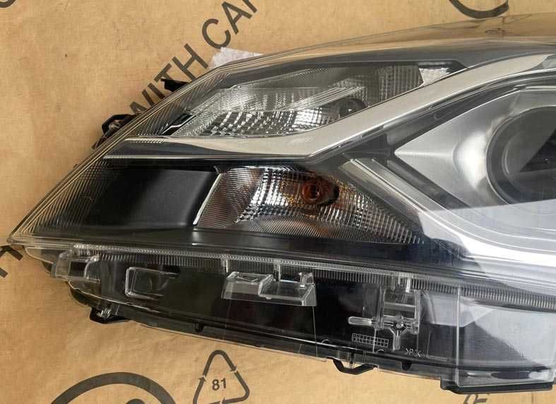 oticas frontais ESQ/DT toyota yaris III . fase 3 . 17-20