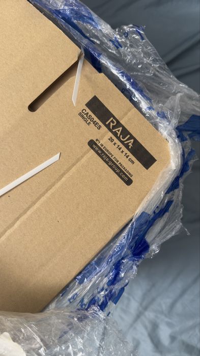 82 Caixas de cartão 20x14x14