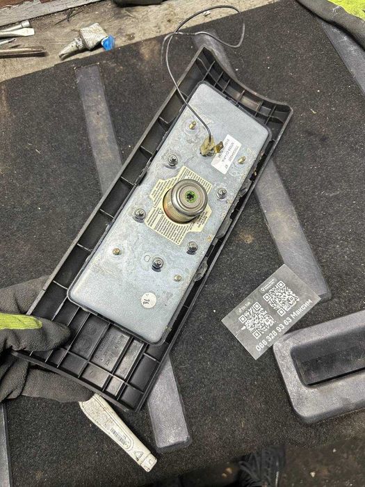 Подушка безопасности airbag торпеды на рено кенго 2000 год.