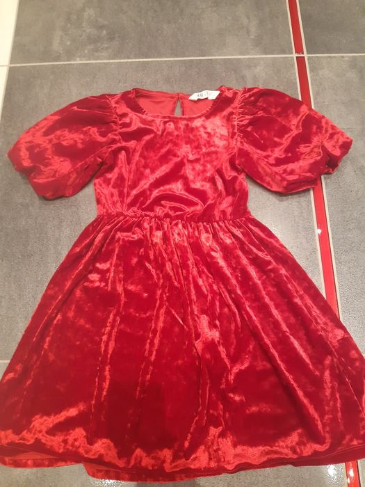 Sukienka wizytowa (welurowa) H&M Rozmiar  122-128.