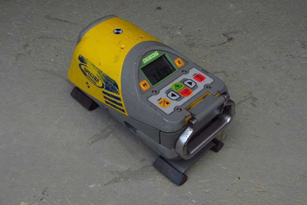 Spectra Precision DG613G Niwelator laserowy do rur kanalizacyjnych