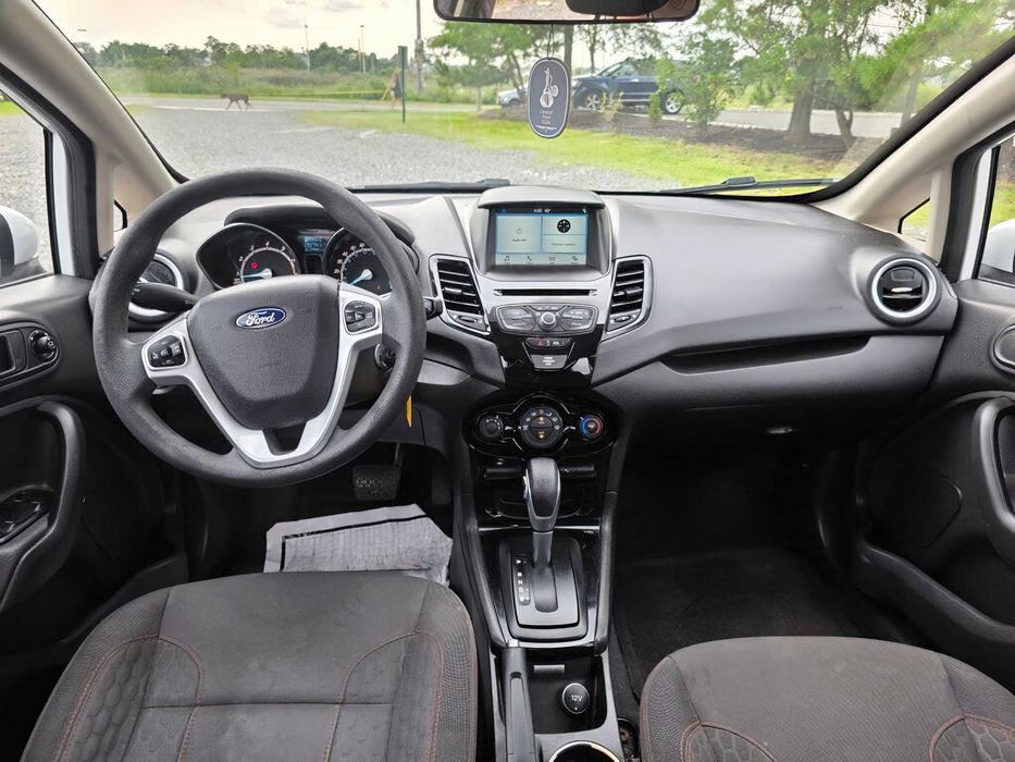 Ford Fiesta      2016