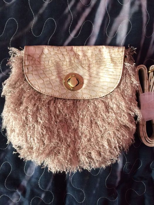 Нова жіноча сумочка