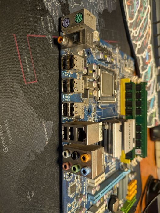 Комплект lga775/core 2 quad/6gb