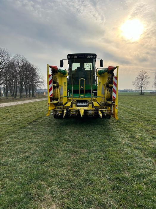 Sieczkarnia John Deere 7350