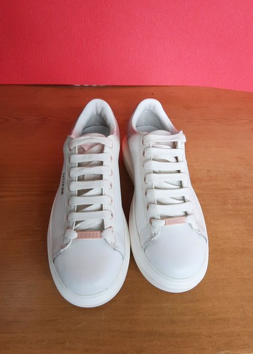 Кросівки-снікерси GUESS, 35р.