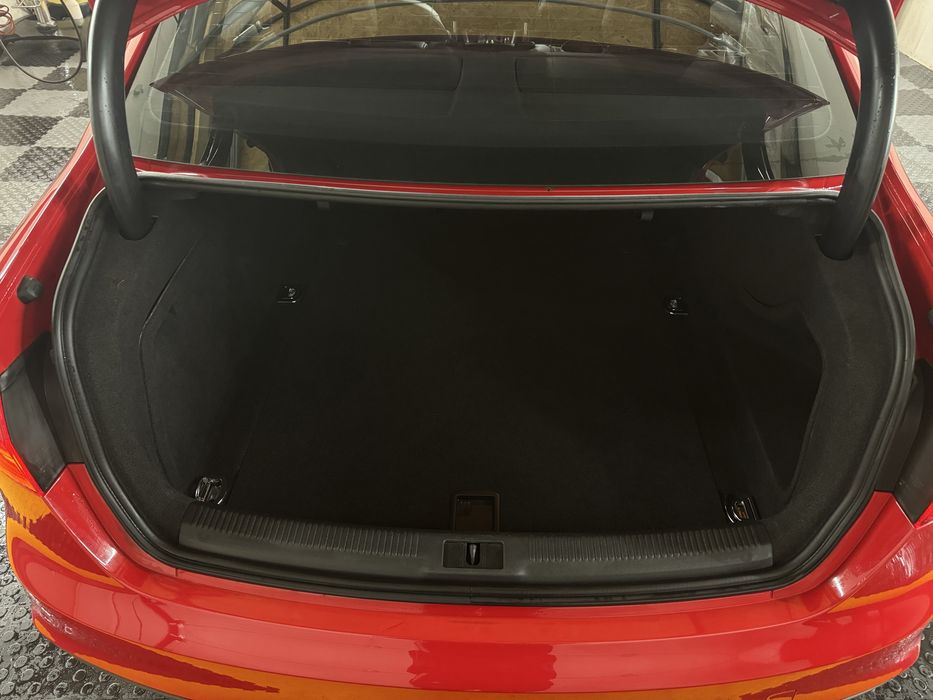 Продам Audi a4 B8 2015