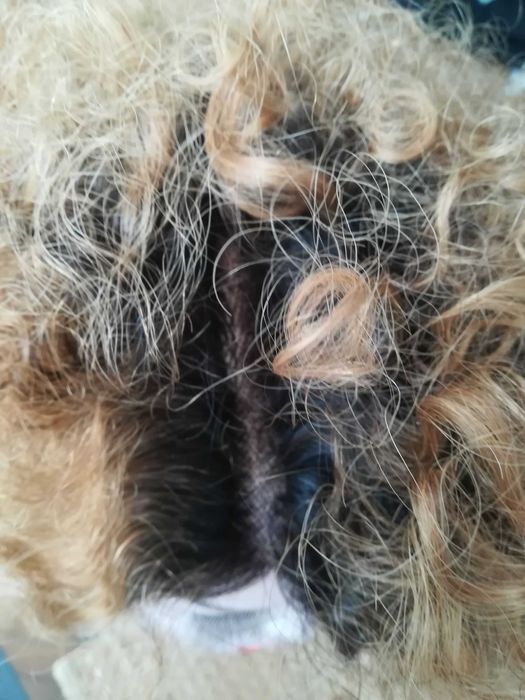 peruka naturalna z włosów ludzkich