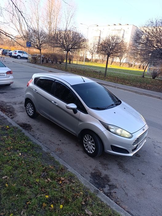 Ford fiesta 1.5 diesel 2013 год .
