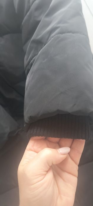 Продам курточку на дівчинку.