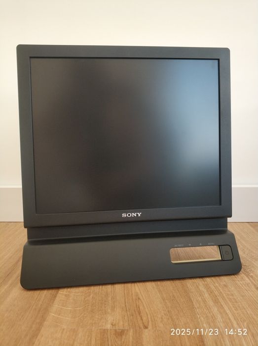 Monitor Sony SDM-E76D  15" DVI / VGA