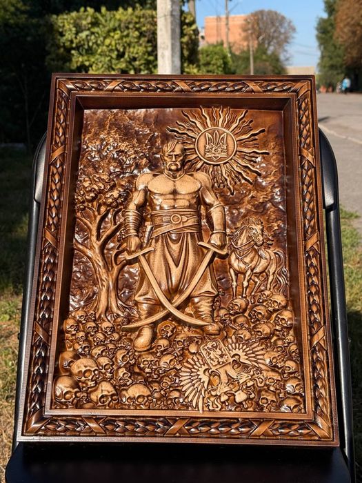 Деревʼяна картина ручної роботи з натурального дерева