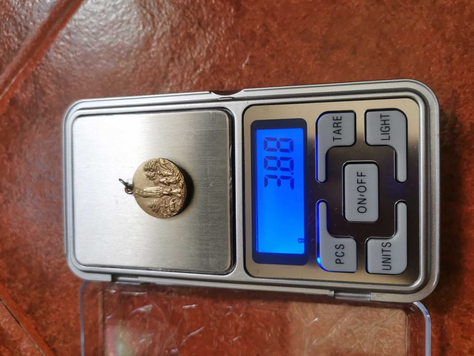 Medalha de Jesus Cristo - verso com os Três Pastorinhos  - Peça antiga