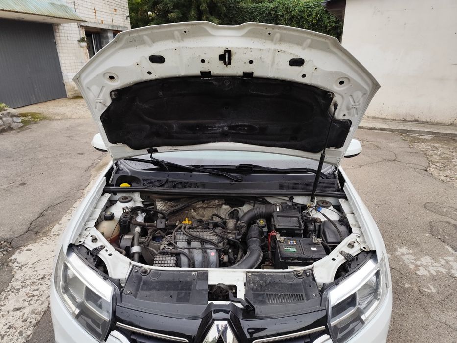 RENAULT Logan 2019 ГБО