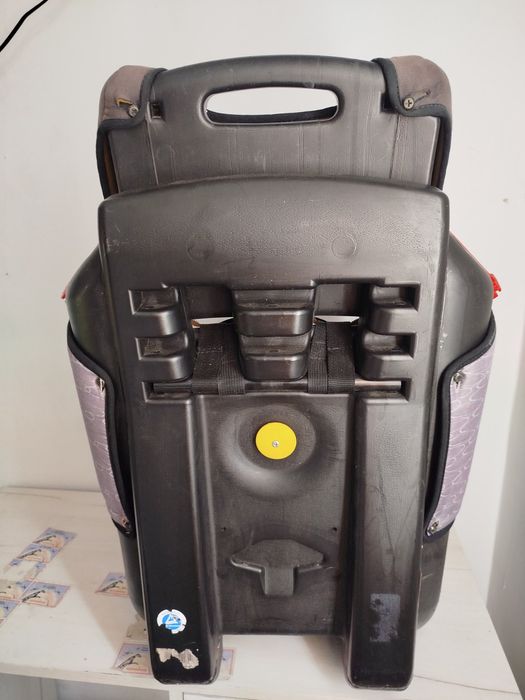 Дитяче Автокрісло