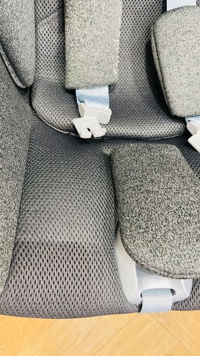 Автокрісло cybex cloud t i size plus mirage grey