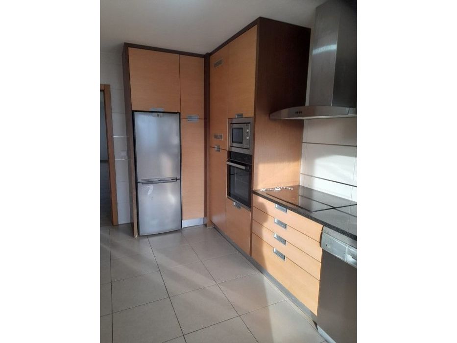 Apartamento T3 - Gândara dos Olivais (Qta de Alçada)