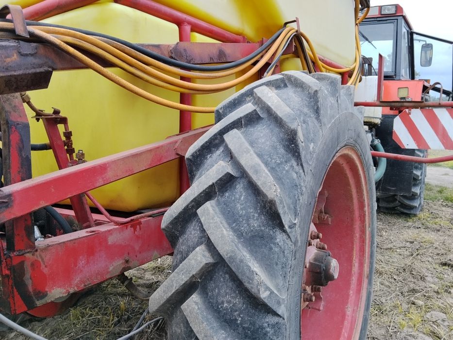 Opryskiwacz pilmet 2500l