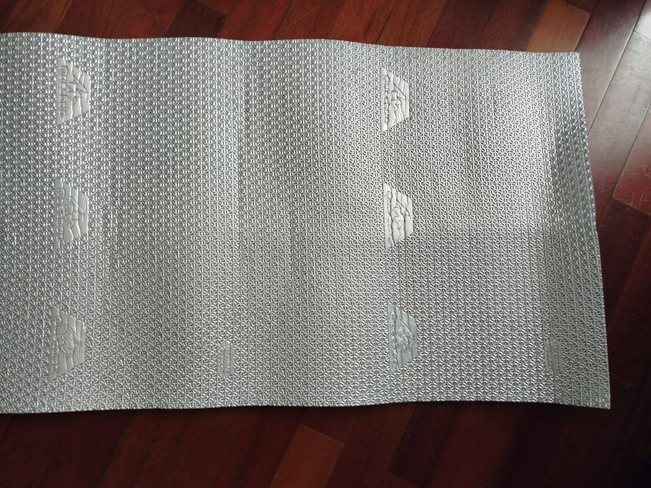 2 colchonetes da Quechua
