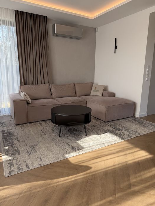 Naroznik prawostrony