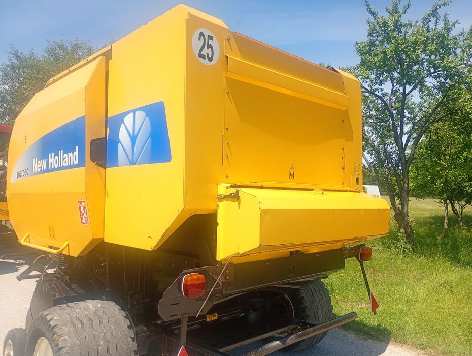 Prasa rolująca New Holland BR 7060 siatka! Super stan!