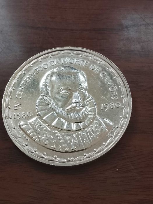 Moeda de 1000 escudos do centenário da morte de Camões,em Prata
