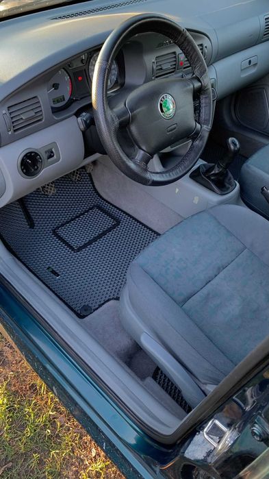 EVA Коврики в Авто і Багажник ЄВА килимки для Audi Skoda Tesla Hyundai