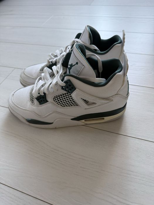 Кросівки Air Jordan 4 Retro