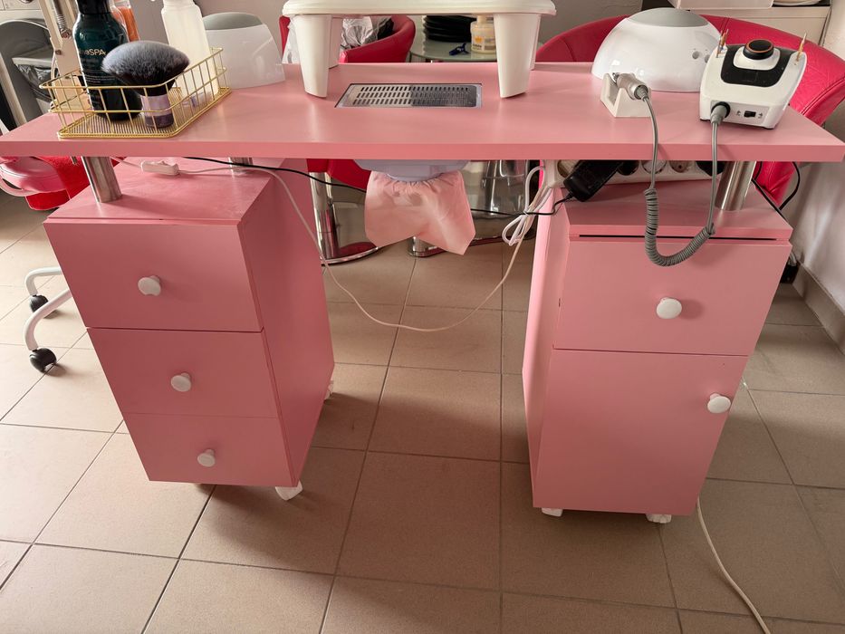 Mesa de manicure