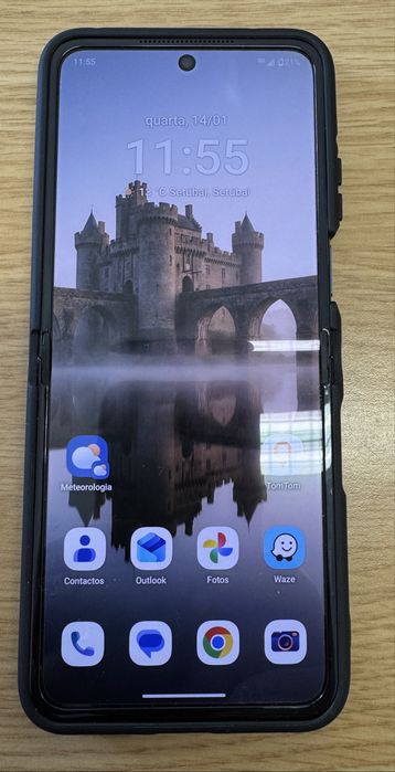 Motorola RAZR60 Flip