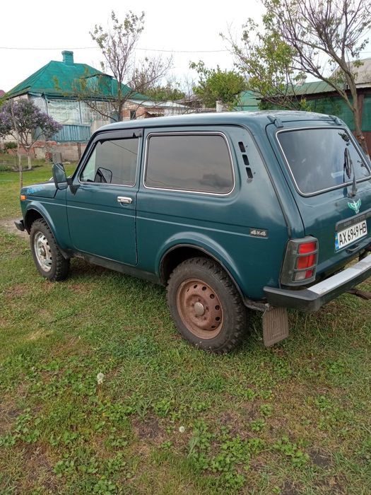 Продам.    Ніву .
