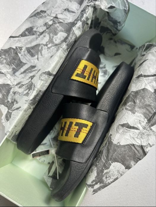 oryginalne klapki off white