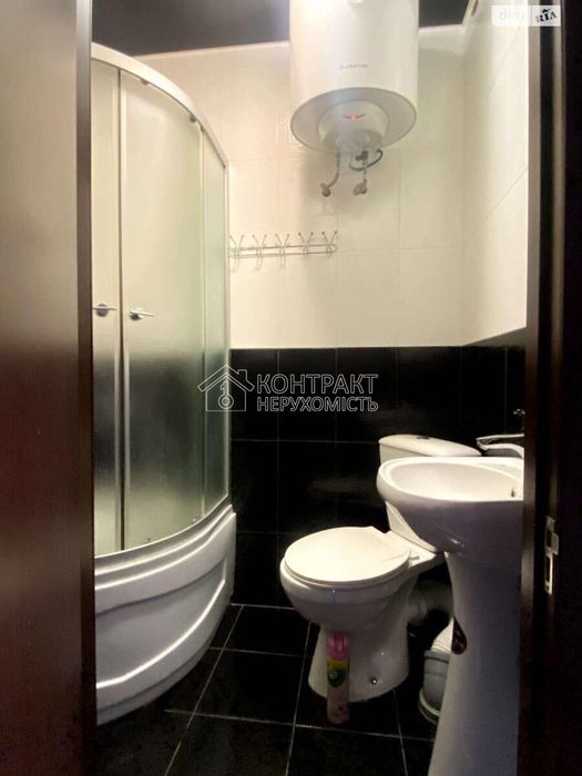 Продаж 1 к квартири Майдан Конституції