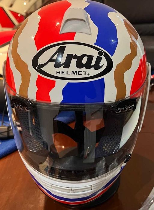 Capacete arai Mick Doohan 1ra Edicao "Jamaica"