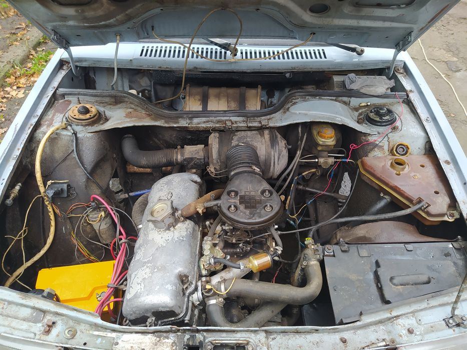 Продам Москвич 2141