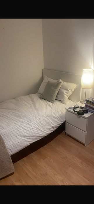 Cama individual IKEA MALM + estrado + colchão
