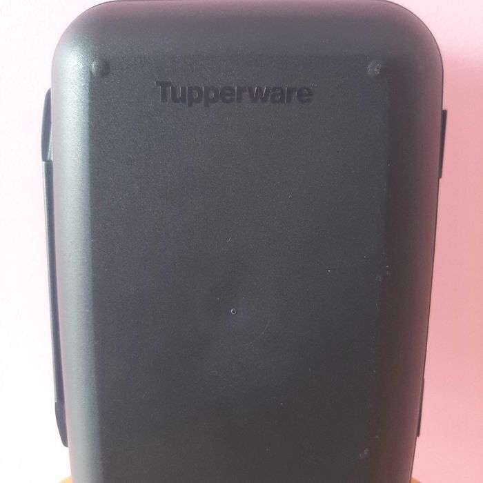 NOVA Lancheira Tupperware
