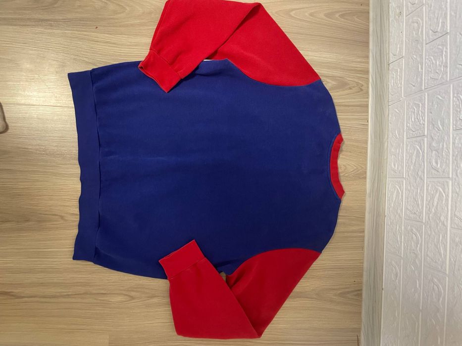 Lacoste свитер 400 грн
