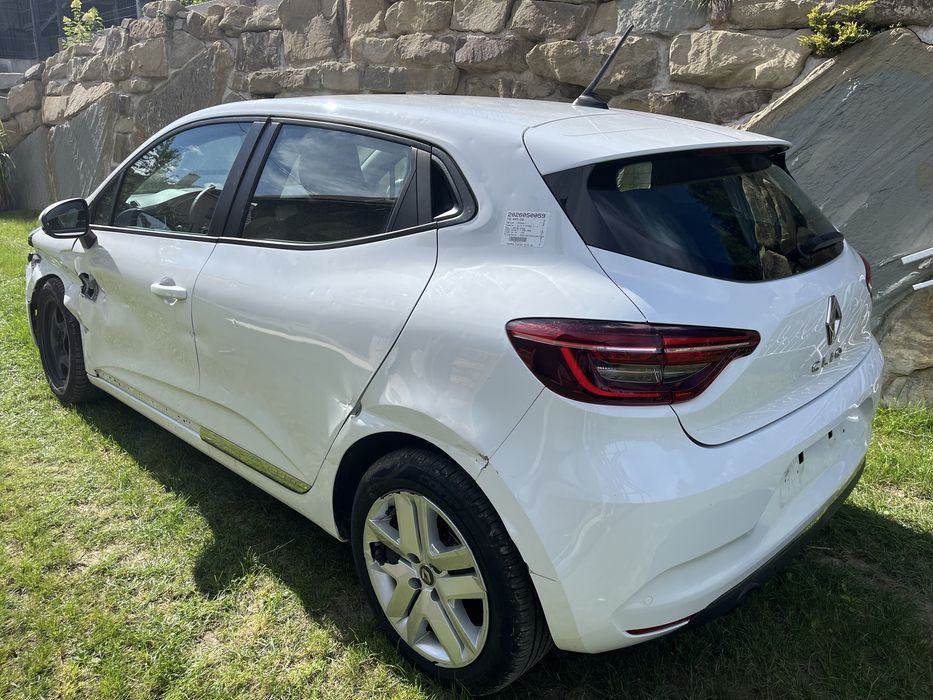 Renault clio V 2020 1.0benzyna